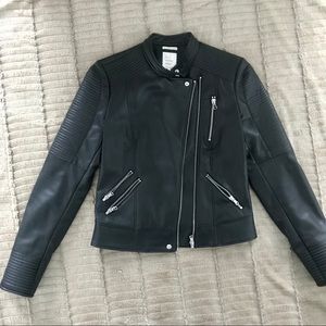 Zara NWOT Faux Leather Bomber/Jacket. Size M
